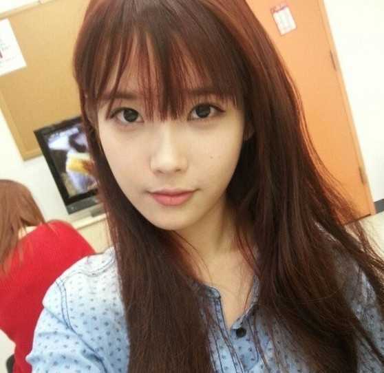 女生最爱的恬静长发刘海发型图片