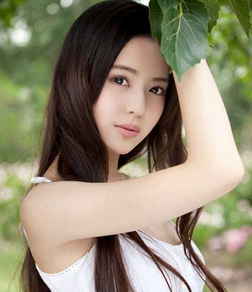 一览冬季甜美小清新女生长发