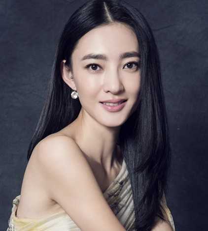 浪漫清新的女生长发发型