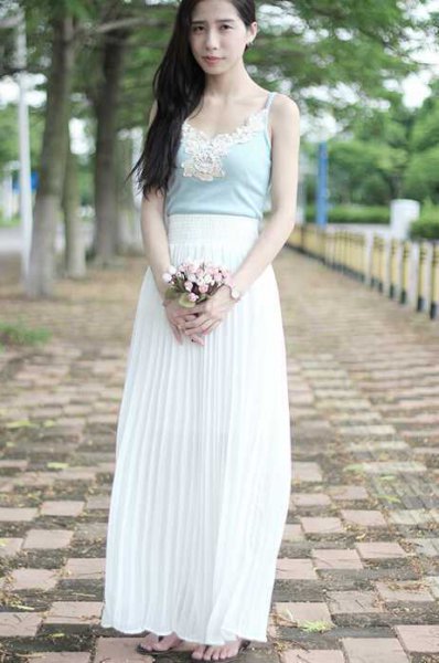 夏季雪纺半身裙搭配仙美扑鼻