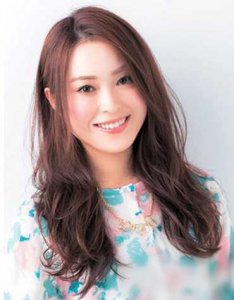 五款秋季最新长卷发发型尽显妩媚女人味