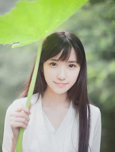 经典“最美”女生清新直发发型