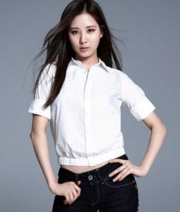 韩系女生时髦可爱直发发型 时尚韩系女生可爱直发发型