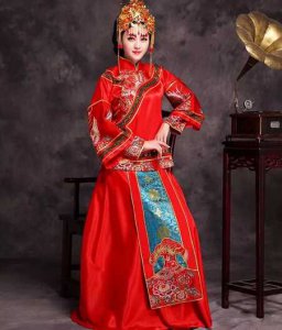 中式新娘发型盘发复古喜庆美美的 中式古典喜庆发型盘发复古美美登场