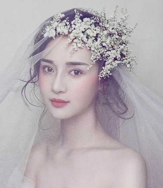 优雅唯美的新娘盘发造型