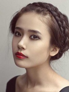分享早春最HOT最美盘发发型 探讨最IN最美的早春盘发造型
