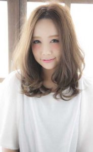胖圆脸的福音 五款中分梨花头打造完美小脸