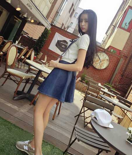 女人味十足的韩式扎发图片