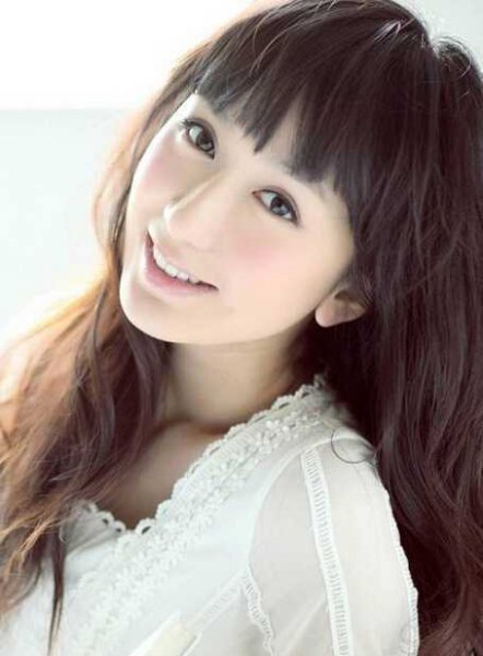 女生甜美时尚刘海发型大全