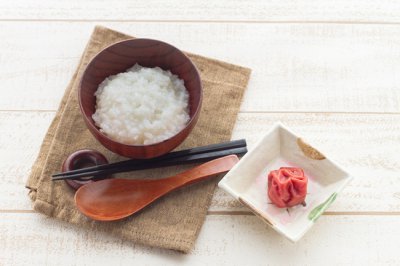 养胃小米粥的做法分享 小米粥的制作秘籍助你养护胃健康