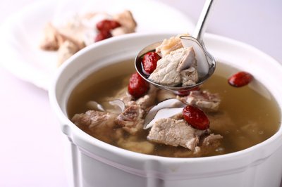 冬季养胃煲汤食谱吃出好胃口 冬季暖胃汤谱味蕾享受