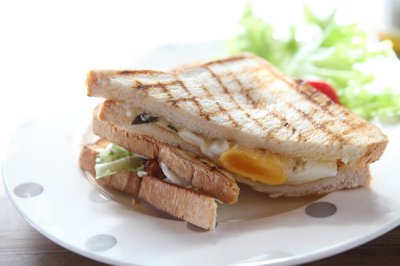西式早餐三明治吃得营养又健康 健康营养的西式早餐三明治