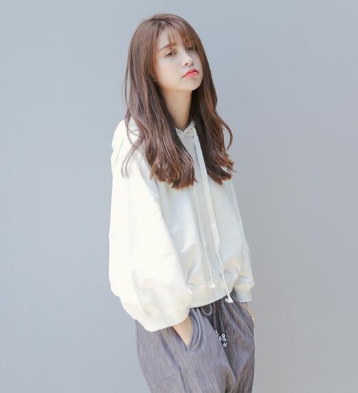 女装韩版卫衣穿起来韩范走起