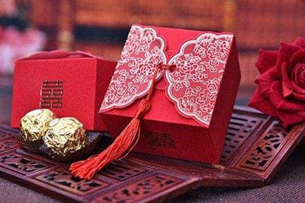 过礼男方准备什么东西去女方家，大概多少钱？