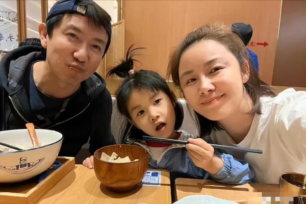 鄢颇的个人资料简介