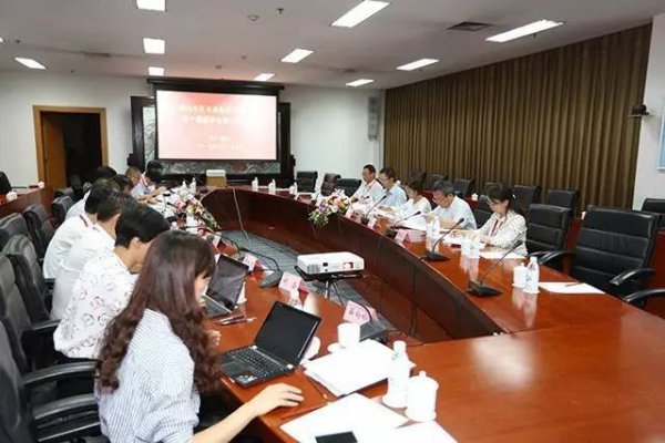 企业常务副总和副总的区别