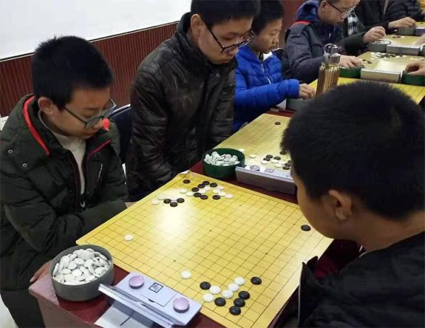 围棋业余5段什么水平 可以做老师吗