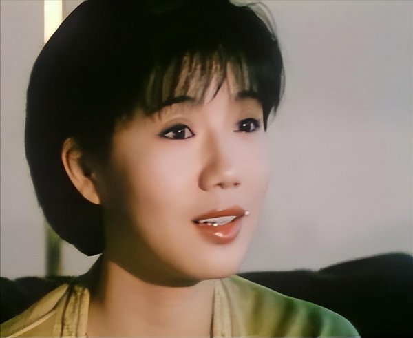 她是性感女神