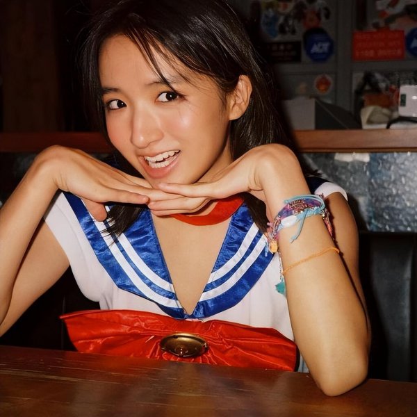 柏安妮个人简历资料