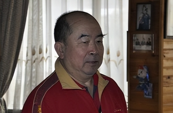 梁戈亮乒乓球冠军简介