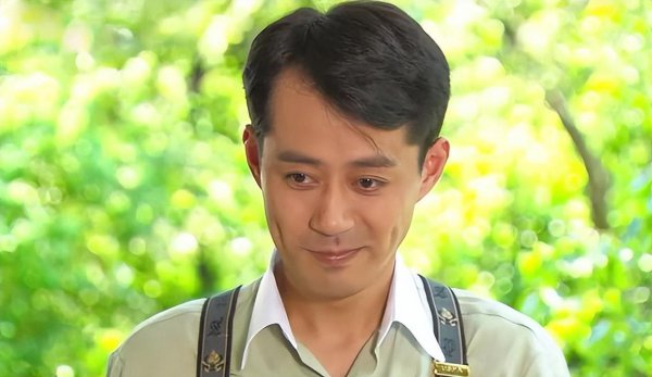 演员刘钧