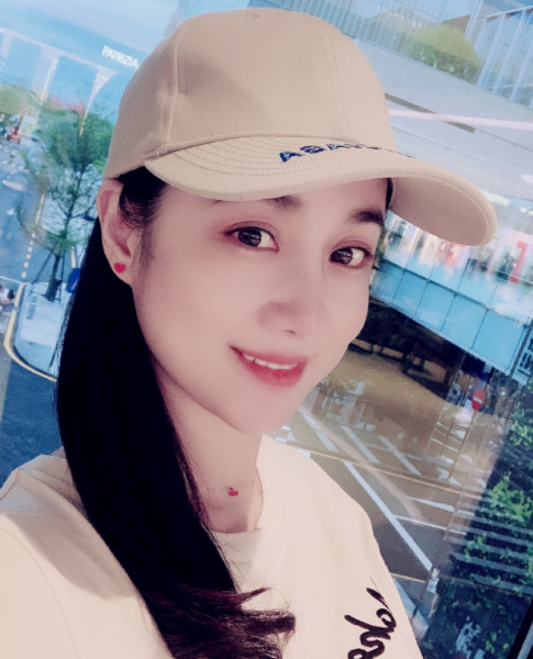 关思婷个人资料