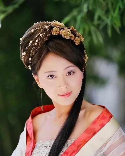 姚乐怡个人简介资料