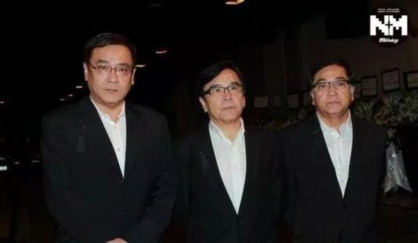 张继聪是张敬轩表舅父？陈奕迅是王祖蓝表哥？今天就来八一八TVB这些明星亲戚