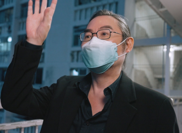 韦家雄和韦家辉是什么关系？一位是知名导演