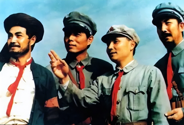 知名演员卢奇个人资料