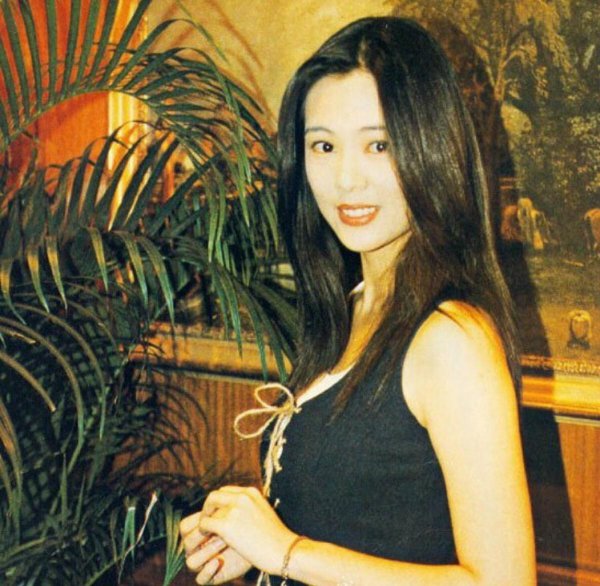 香港演员王馨平