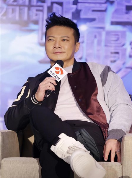 汤盈盈个人资料图片