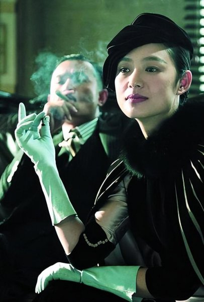 嫁人改命的7位女星