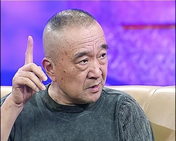 76岁刘罗锅一生不接广告