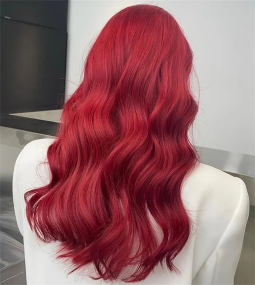 染什么颜色能盖住红色头发