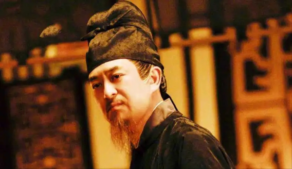 三次改姓名