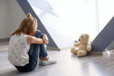 孩子自闭症和孤独症的区别在哪里 孩子自闭症与孤独症的不同特征
