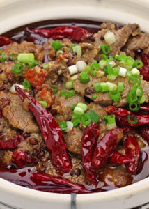 川菜水煮牛肉做法步骤 特色川菜：美味可口水煮牛肉做法