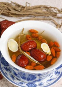 四物汤标准配方介绍 四物汤的最佳喝的时间