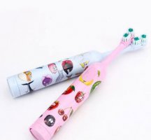 儿童电动牙刷好不好？7岁以下儿童别使用