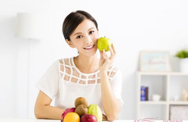 为什么洗面奶洗完脸会很紧绷？