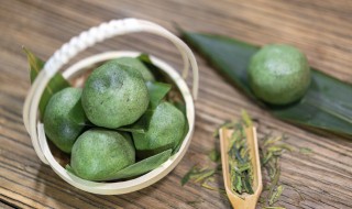 咸蛋黄肉松青团的做法 青团糯米粉和粳米粉的比例