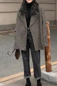 适合二十几岁女生的8款冬季穿搭 简单又不乏大气感！
