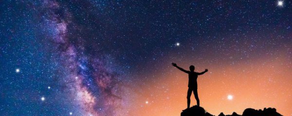 朋友圈努力赚钱句子