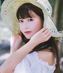 大脸女生适合的发型对比图 女大脸应剪什么发型