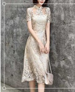 50岁女人穿什么旗袍好看？这几款尽显落落大方