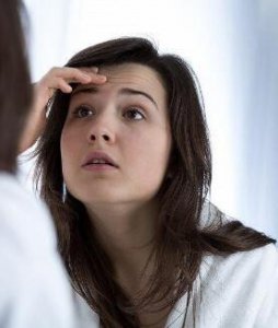 怎么去除抬头纹？这些实用的方法你需要知道！