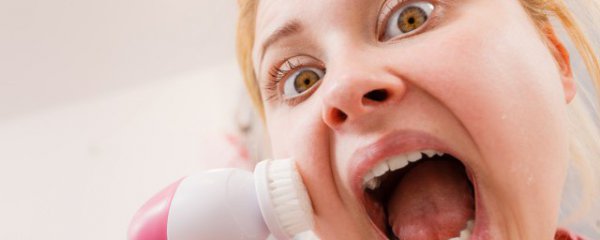 正确使用洁面仪