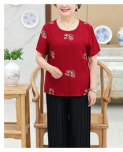 70-80岁老年人适合穿什么上衣？这些恨不得全买给奶奶
