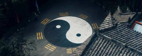 饭桌什么颜色风水好